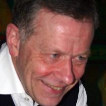 Dr. Volker Hansen